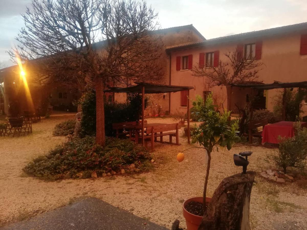 Agriturismo Con Cucina Tipica Nuova Scardua Cavriana ภายนอก รูปภาพ