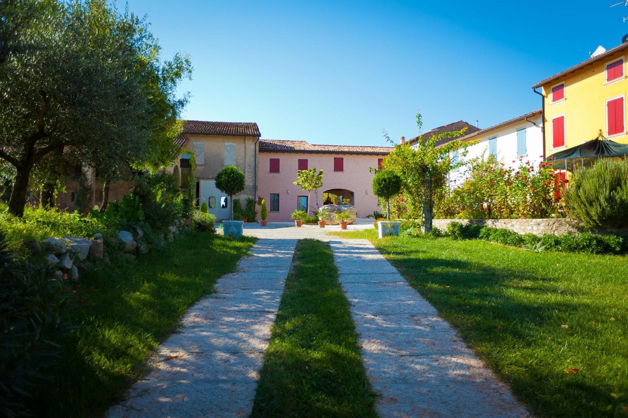 Agriturismo Con Cucina Tipica Nuova Scardua Cavriana ภายนอก รูปภาพ
