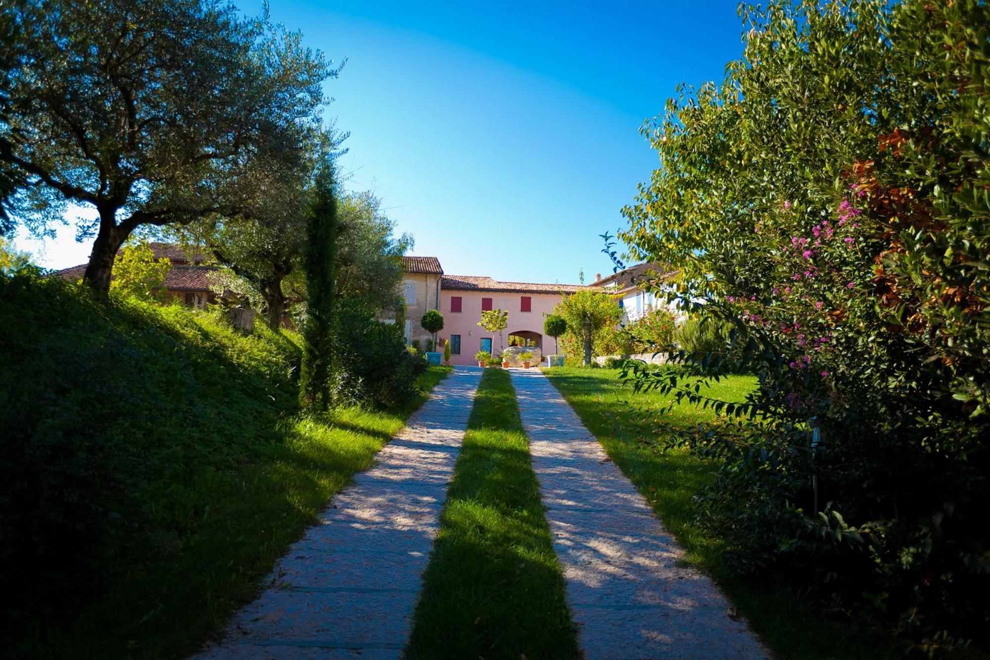 Agriturismo Con Cucina Tipica Nuova Scardua Cavriana ภายนอก รูปภาพ